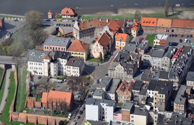 RIO zaznacza, że przejęcie zobowiązań szpitala przez miasto Grudziądz zostało tylko odroczone w czasie i ryzyko ich pokrycia z kasy miasta nie zostało wyeliminowane.