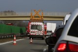 Cztery samochody zderzyły się na autostradzie A4 pod Wrocławiem. Korek ma 12 km!