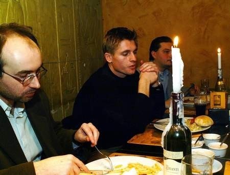 Andrzej Juskowiak (drugi z prawej) marzy o tym, by w końcu przestały go prześladować kontuzje.