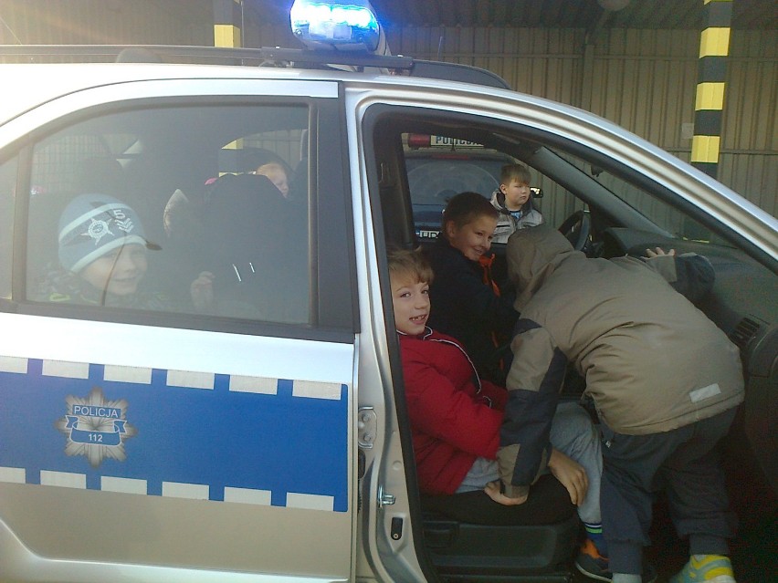 Policjantów z Ostródy odwiedzili uczniowie