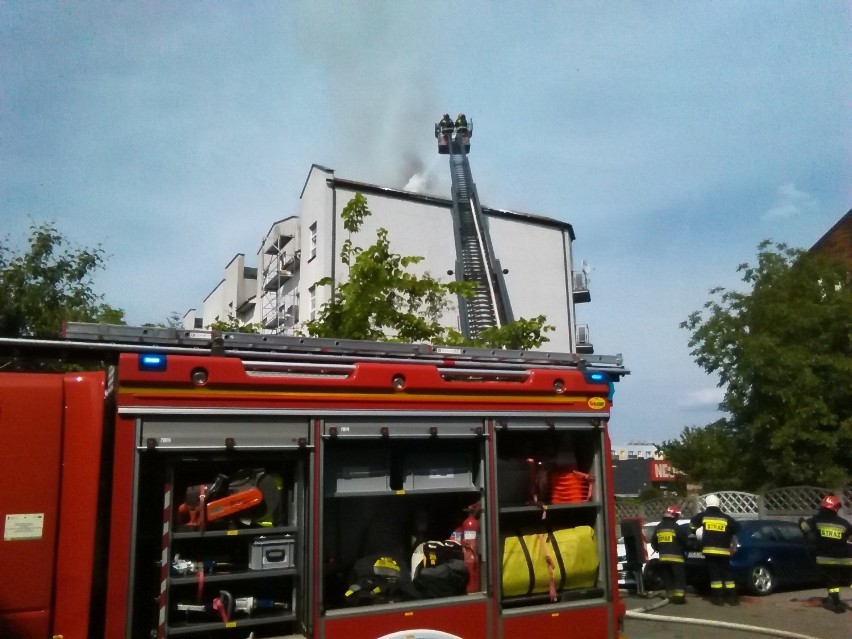 W wyniku pożaru, który wybuchł w Kaliszu w jednym z bloków...