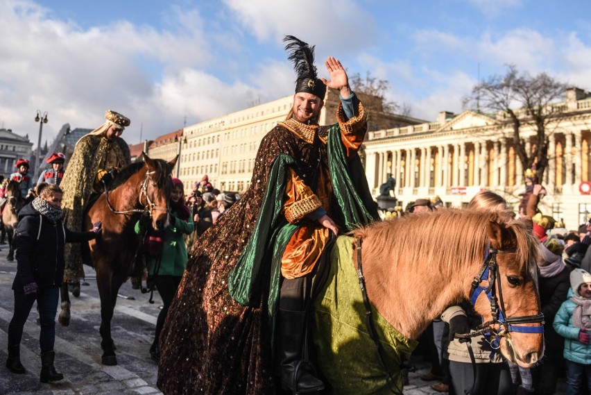 Orszak Trzech Króli znów przejdzie ulicami Poznania. Organizatorzy zapraszają do wspólnego kolędowania!