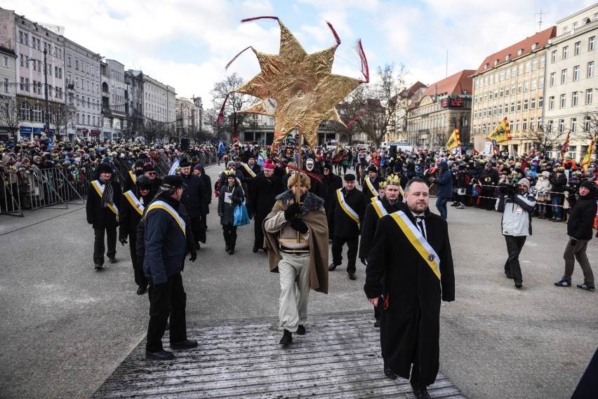 Orszak Trzech Króli znów przejdzie ulicami Poznania. Organizatorzy zapraszają do wspólnego kolędowania!