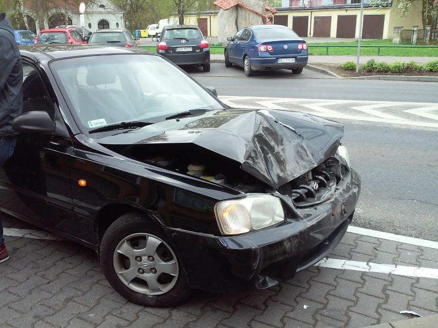 Kolizja Lubin - zagapił się na rondzie