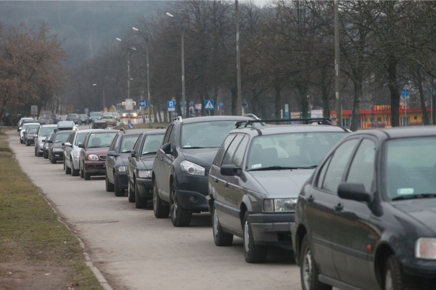 Protest kierowców, Warszawa. Będą pikietować przy stacji...