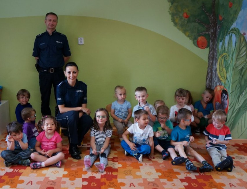 Racibórz: Policjanci odwiedzili przedszkole przy Rybnickiej