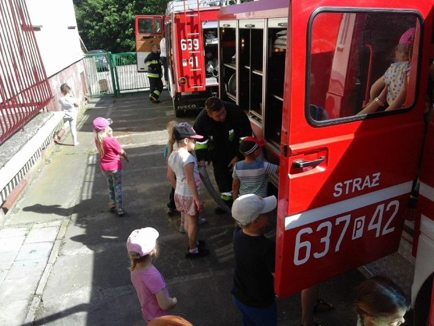 Strażacy odwiedzili przedszkolaki z Wapna [GALERIA ZDJĘĆ]