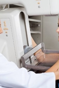 Nowy Sącz. Zbadaj piersi w mammobusie i porozmawiaj o profilaktyce z doradcami NFZ