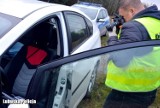 Praca w policji i nie w mundurze. Trzeba być dociekliwym i lubić fotografować, żeby zostać technikiem kryminalistyki