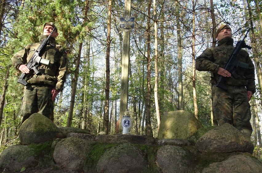 Żołnierze radomskiego batalionu pełnili wartę honorową przed...