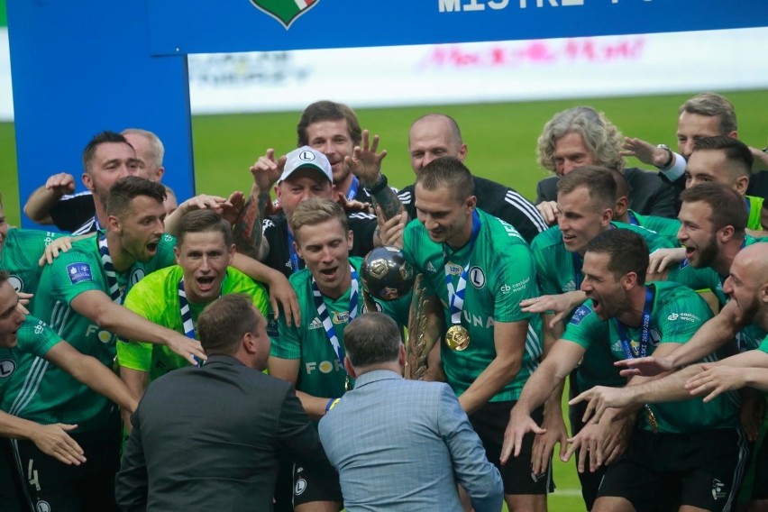 Legia Warszawa uzbierała zdecydowanie najwięcej trofeów. W...