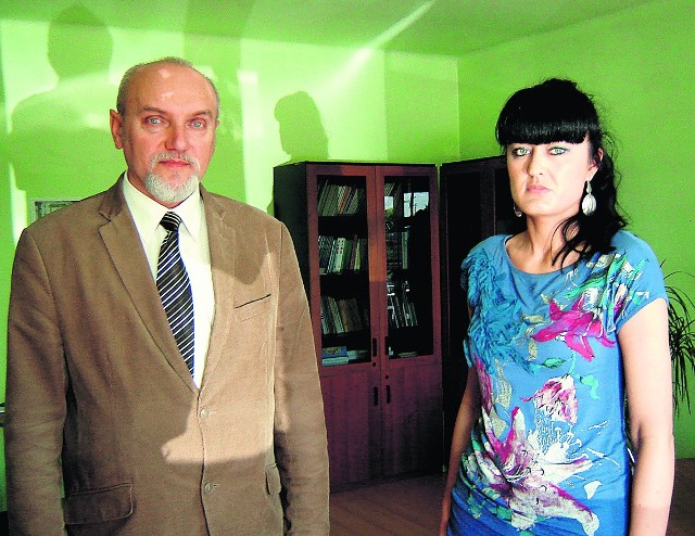 Dyrektor Wojciech Frankowski i Iwona Dłużewska z PSSE