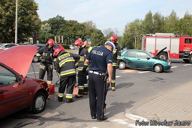 Dwie osoby zostały ranne w wypadku, do którego doszło na bielskiej ulicy Warszawskiej