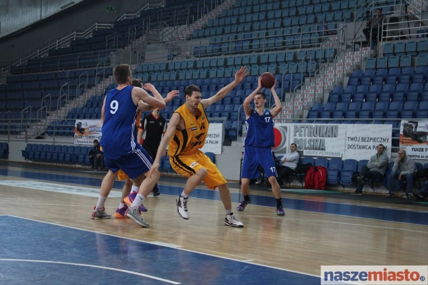 TKM Włocławek - Trefl Sopot 48:75