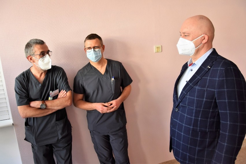 Lekarzy ze szpitala w Rybniku apelują do mieszkańców o...