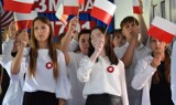 Obchody Święta Konstytucji 3 Maja w Publicznej Szkole Podstawowej nr 10 w Radomsku. ZDJĘCIA