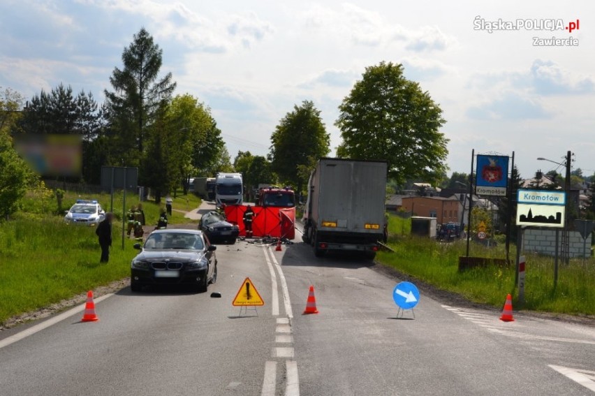 Tragiczny wypadek na DK78 w Zawierciu. Zginęła 23-latka z gminy Szczekociny