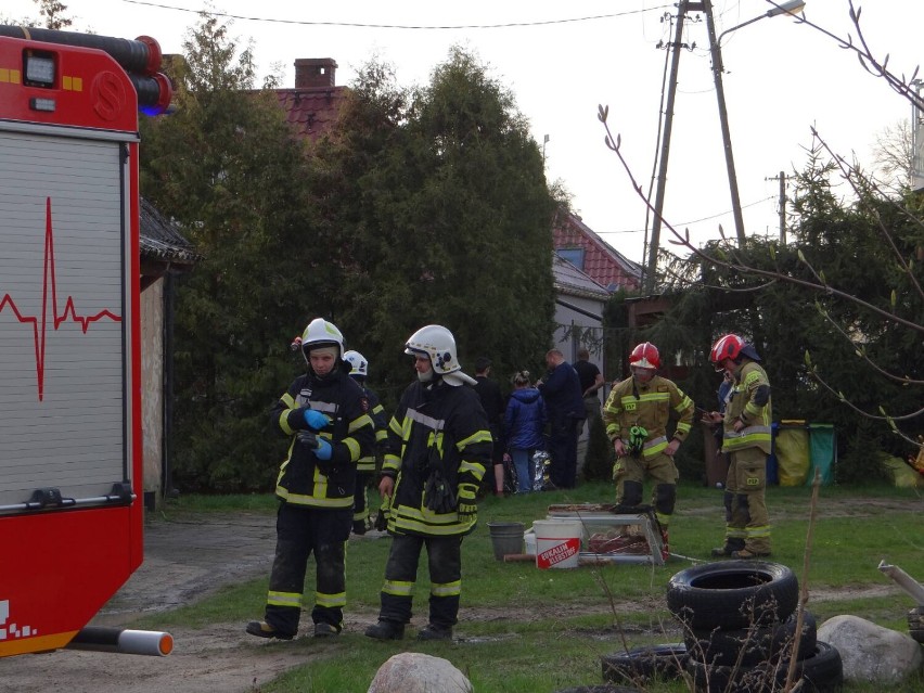 Palił się jednorodzinny dom w Kierzkowicach (ZDJĘCIA)