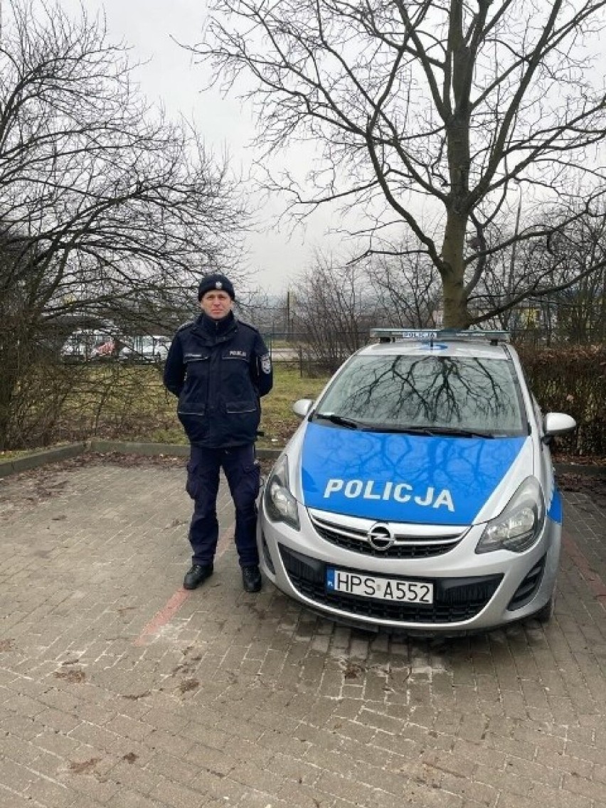 W Kielcach policjanci pilotowali do szpitala samochód z chłopcem potrzebującym pomocy