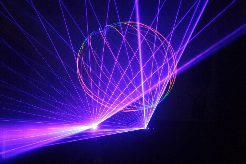 "Barwy historii". Zapowiedź widowiska laserowego, które odbędzie się w Kościanie!
