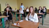 Matura 2015. Licealiści dostali "Lalkę", a technicy – "Dziady" i "Ziele na kraterze" [wideo] 
