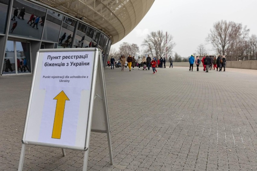 Od dzisiaj zamknięty zostaje punkt obsługi uchodźców z Ukrainy w Tauron Arenie. Zmiany pojawią się również w punktach działających przy Dworcu Głównym.