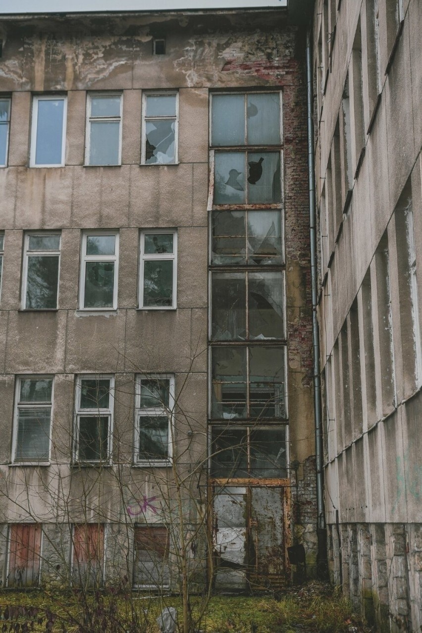 Stary szpital w Starachowicach zostanie wyburzony. Powstanie tu osiedle mieszkaniowe. Jest decyzja konserwatora zabytków. Zobacz zdjęcia