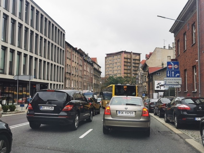 W Katowicach będzie działać System Zarządzania Transportem. Umowa na zaprojektowanie, budowę i wdrożenie ITS już podpisana. Znikną korki?