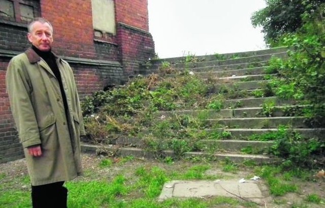 &#8211; Chcemy wyremontować stare schody na ulicy Czartoria &#8211;mówi Jerzy Ruciński, prezes Stowarzyszenia Chwaliszewo