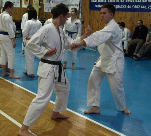 XII Mistrzostwa Polski w Shorin-Ryu Karate odbędą się jutro w ...