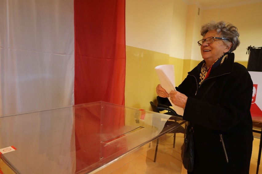 Głosują mieszkańcy Szczecinka
