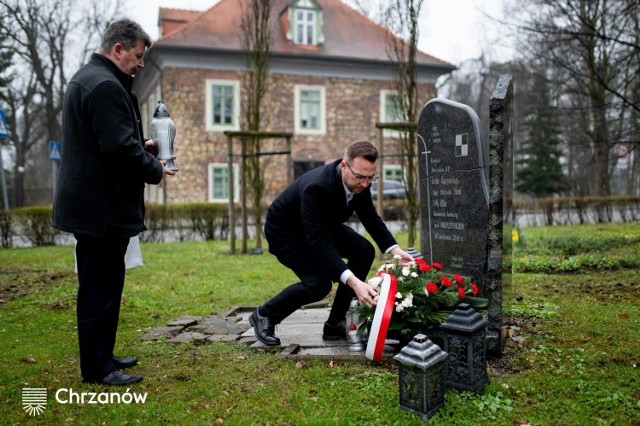 Samorządowcy uczcili pamięć ofiar zbrodni katyńskiej oraz katastrofy smoleńskiej