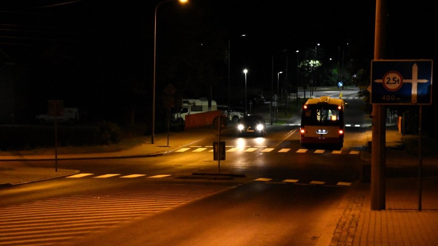 W Dzierżoniowie trwa odnawianie przejść dla pieszych i linii „stopu”