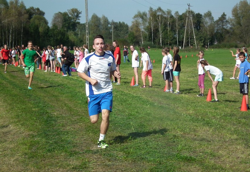 Mistrzostwa powiatu w biegach przełajowych Zagórzany 2014