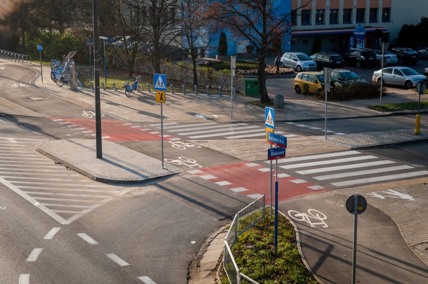 Nowa Radzymińska już otwarta. 44 nowe drzewa, 144 nowych...