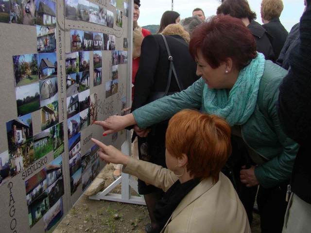 W niedzielę (3.05) na terenie byłej wsi Skawce odbyła się plenerowa wystawa zdjęć, połączoną z ostatnią majówką w dawnym centrum wsi, które teraz jest kompletną pustką. Wystawa cieszyła się bardzo dużym zainteresowaniem.