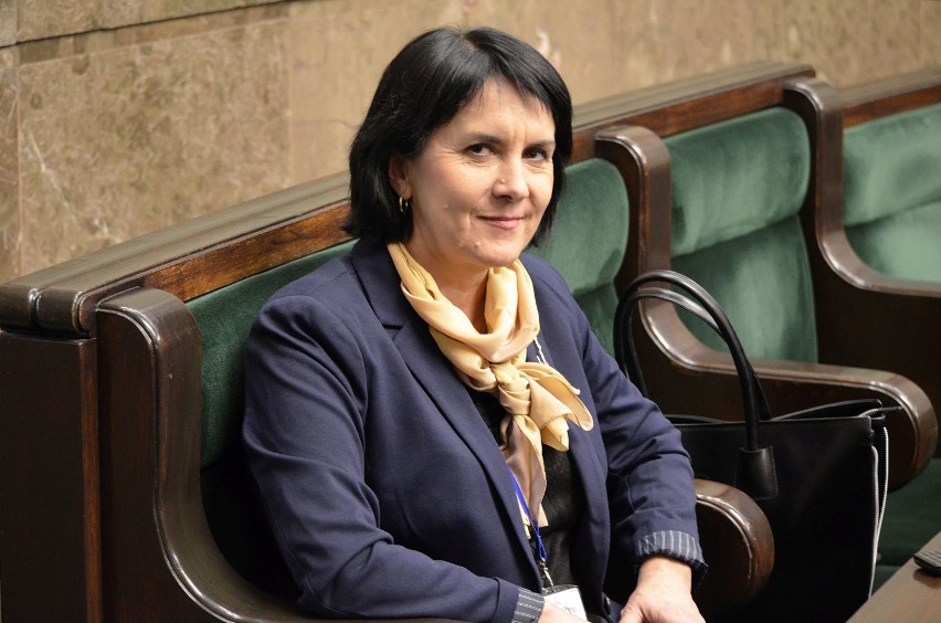 Beata Mateusiak-Pielucha w sali plenarnej Sejmu RP