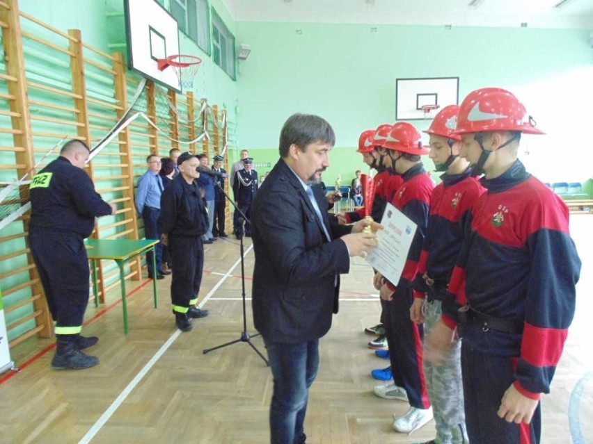 Zawody młodych druhów w Zakrzewie zainaugurowały Wielkie Grand Prix powiatu [zdjęcia]