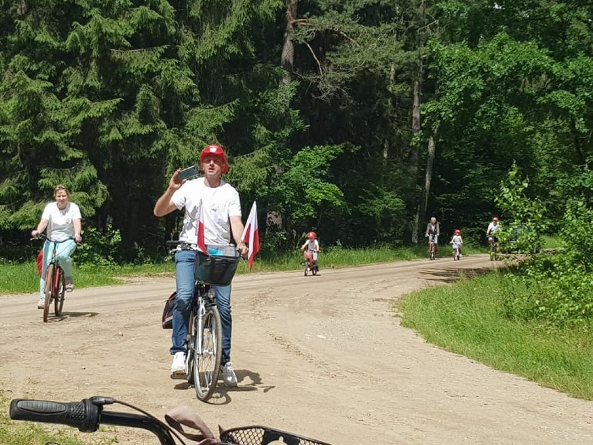 Rajd rowerowy szlakiem Obławy Augustowskiej w Gibach. Trwają obchody 75. rocznicy zbrodni [Zdjęcia]