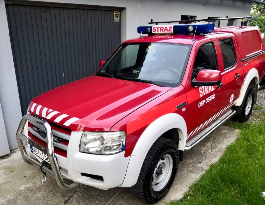 Auto do górskich zadań dla Ochotniczej Straży Pożarnej w Ostrem