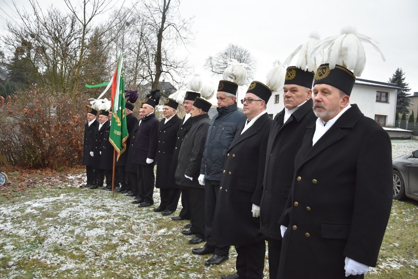 Odsłonięcie rzeźby Gwarka w Reptach Śląskich