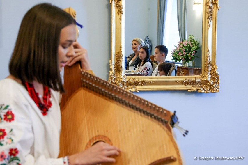 Mieszkająca w Kolbuszowej rodzina Karakevic z Ukrainy, z...