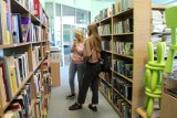 Kiermasz Książek Przeczytanych odbywa się w Bełchatowie. Książki kupić można już za złotówkę