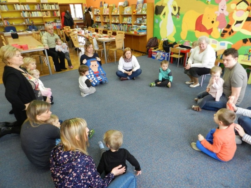 Spotkanie w Klubie Mam z pedagogami PPiP w Krotoszynie [FOTO]