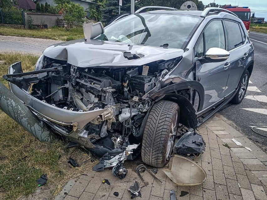 Wypadek w Żydowie. Zderzenie dwóch aut na drodze krajowej nr 15