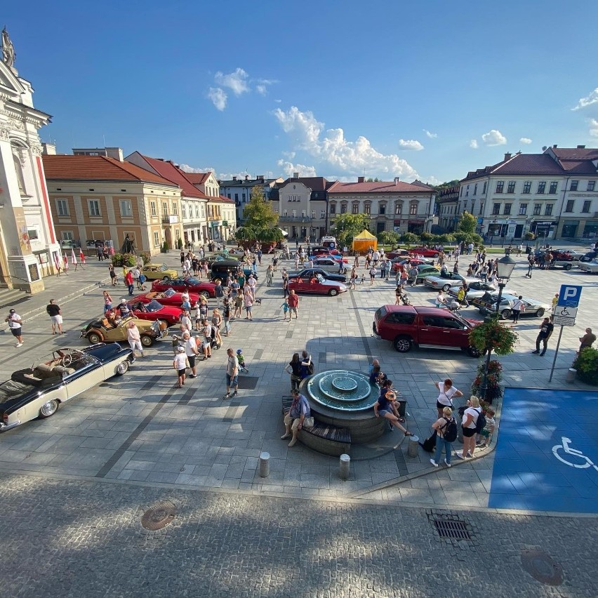 XX Międzynarodowy Rajd Samochodów Zabytkowych - Wadowice...