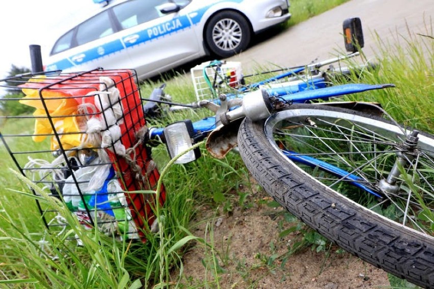 73-letnia kobieta na rowerze została potrącona przez...