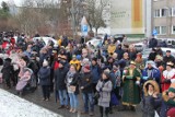 Orszak Trzech Króli przeszedł ulicami Brzezin. Uczestniczyli w nim wierni trzech brzezińskich parafii