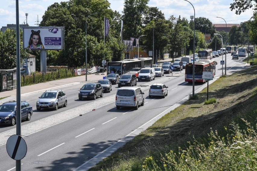 Remonty na drogach. Na Wasze sygnały czekamy pod adresem...