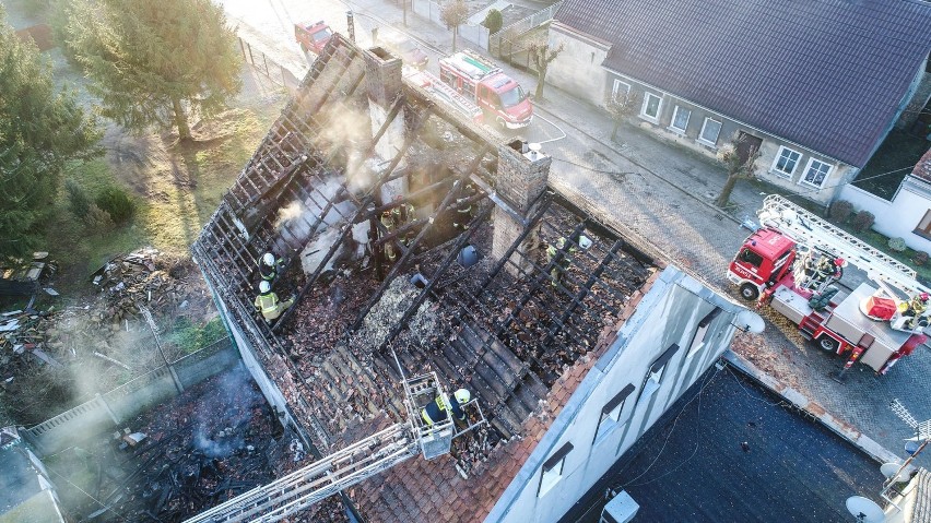Pożar domu w Witnicy wybuchł w niedzielę 21 lutego.